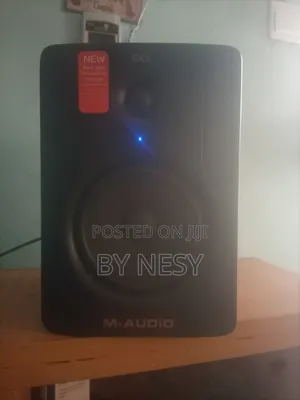 Studio Monitor
