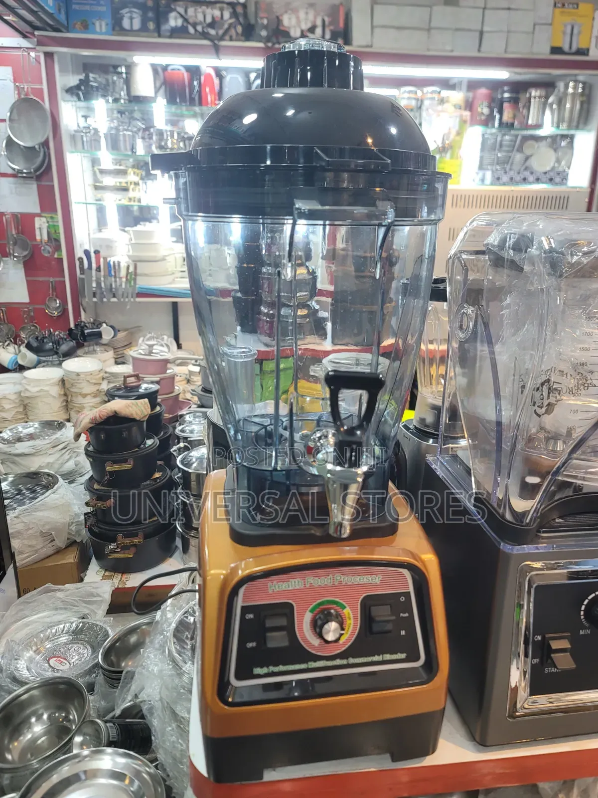High-Capacity Commercial Multi-Purpose Blender and Beverage Dispenser
