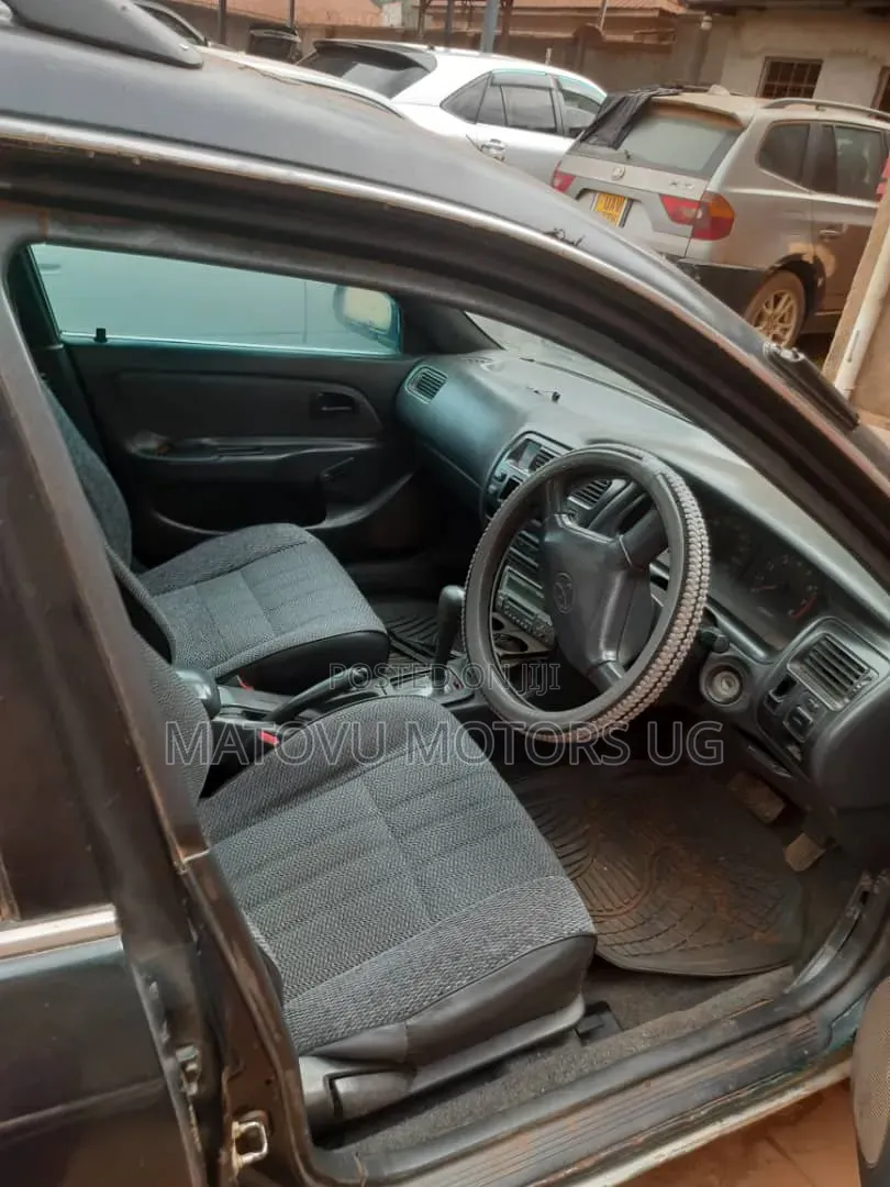 Toyota Corolla Touring 2020 Blue