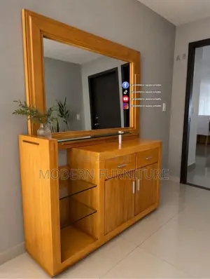 Mahogany Make Up Station