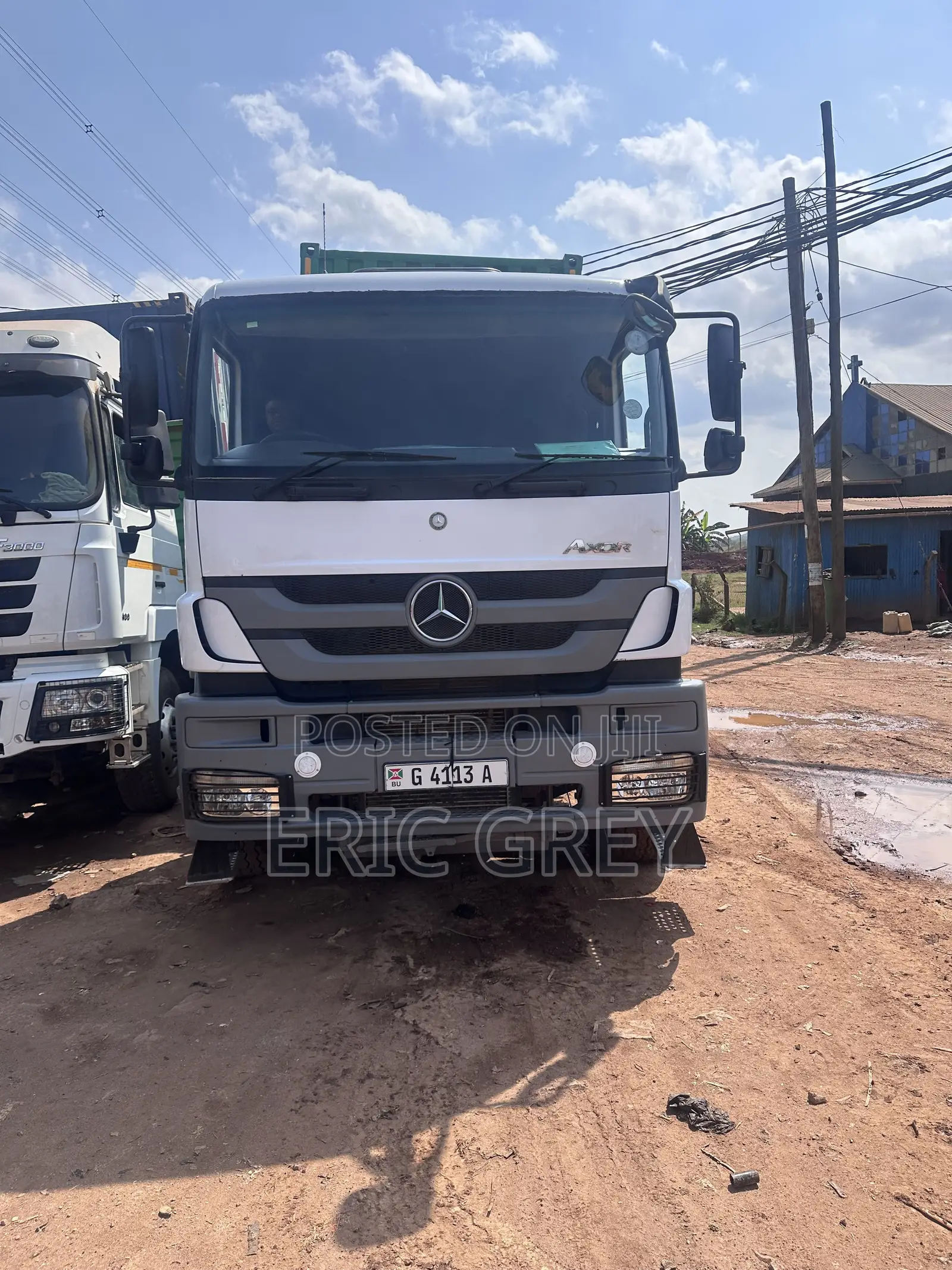 Mercedes-Benz Axor 2011 White