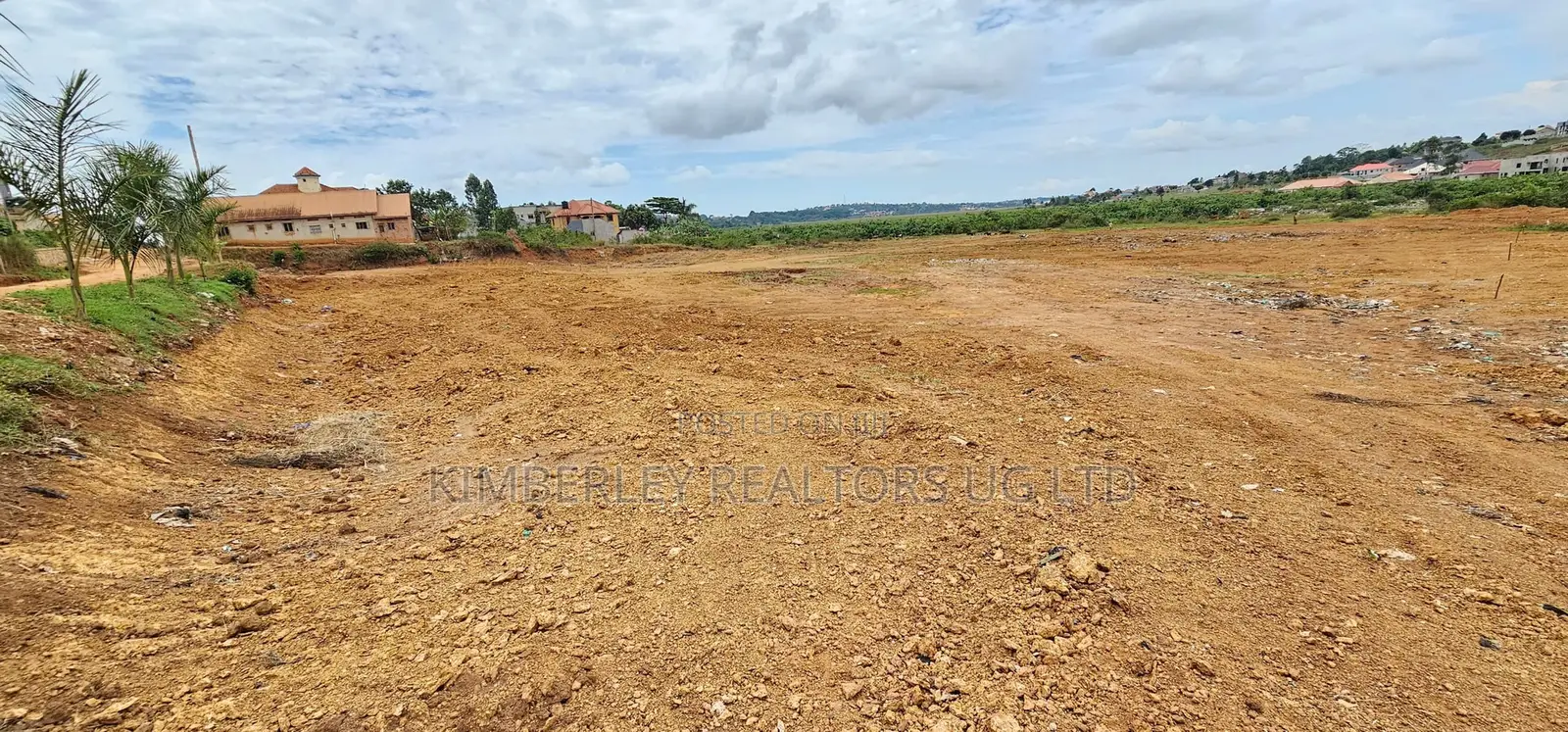 Plots for Sale – Kawuku