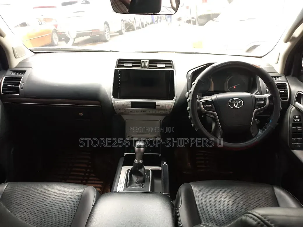 Toyota Land Cruiser Prado 2.7 2021 Silver