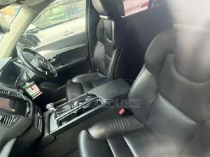 Volvo XC90 2019 Gray