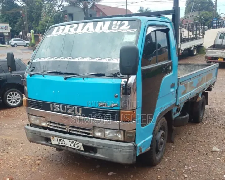 Isuzu Elf Canter