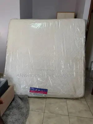 6x6 High Density Mattress 8 Inch, Very Clean and Comfortable in Lubowa