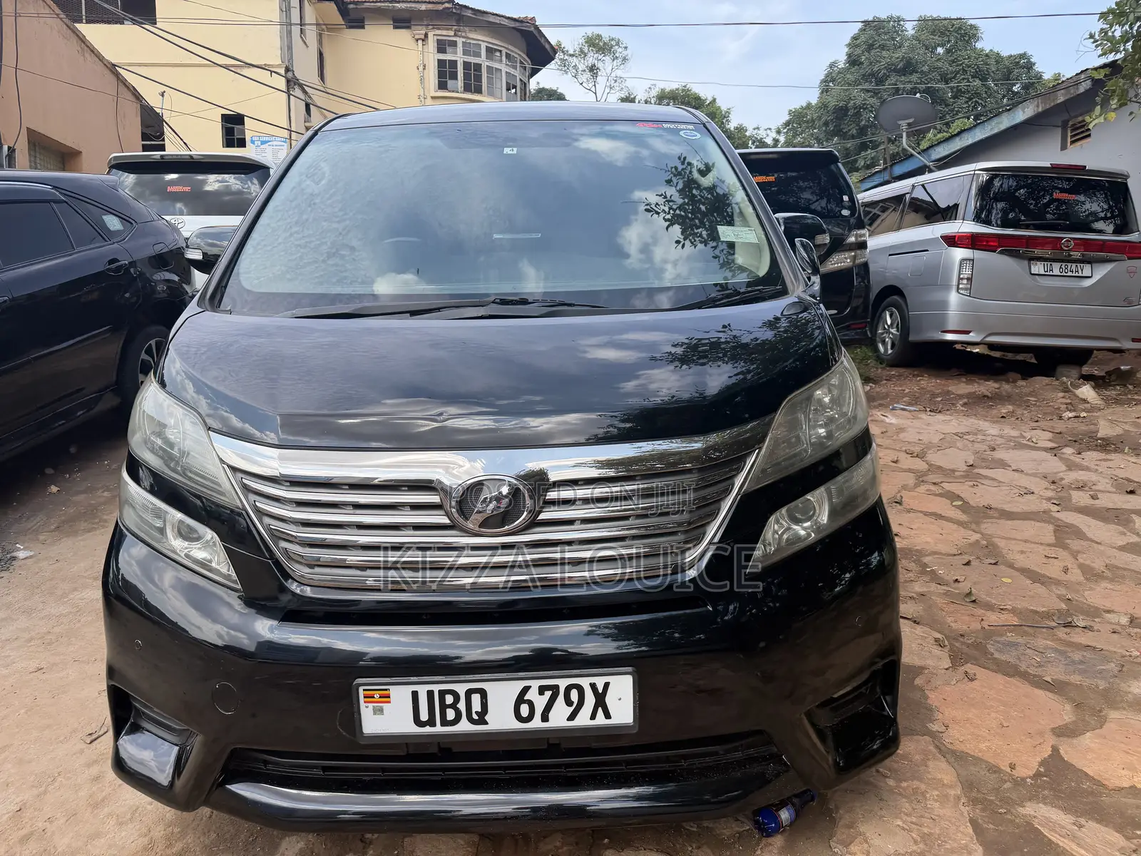 Toyota Vellfire 2014 Black