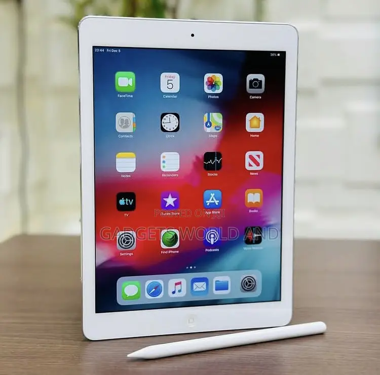 Apple iPad Air 32 GB Silver