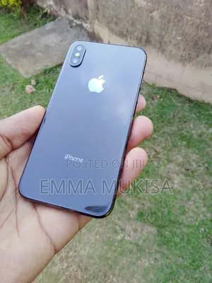 Apple iPhone X 64 GB Black