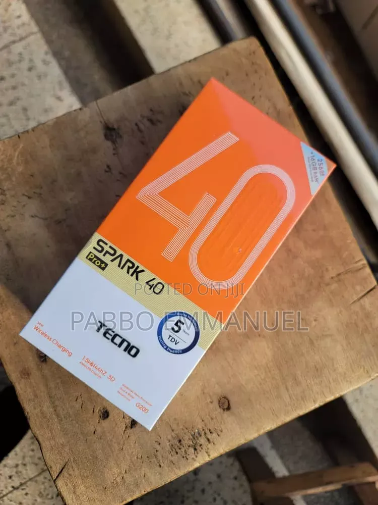 New Tecno Spark 40 Pro+ 256 GB Silver