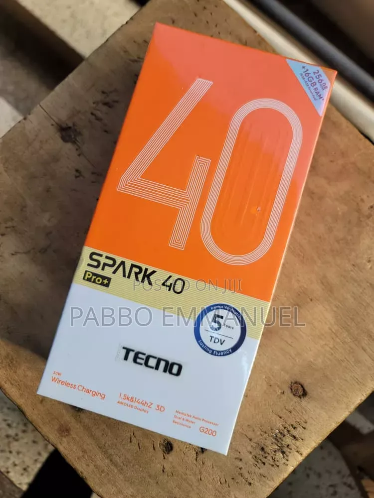 New Tecno Spark 40 Pro+ 256 GB Silver