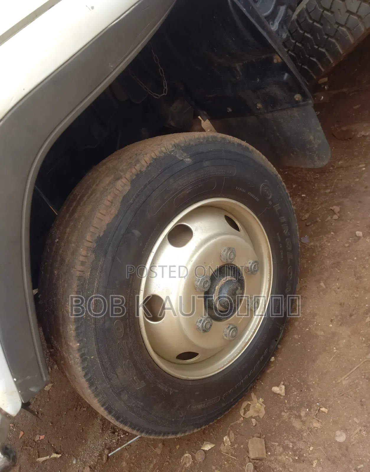 Isuzu Forward Tipper