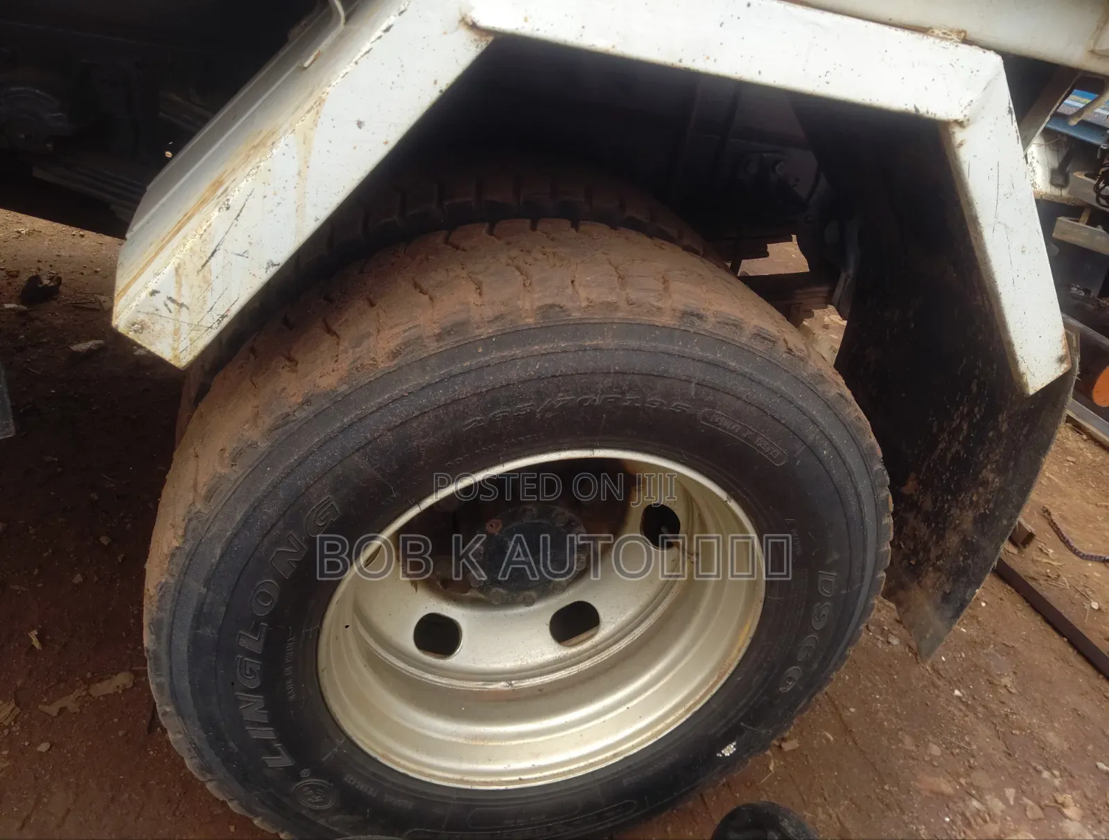 Isuzu Forward Tipper