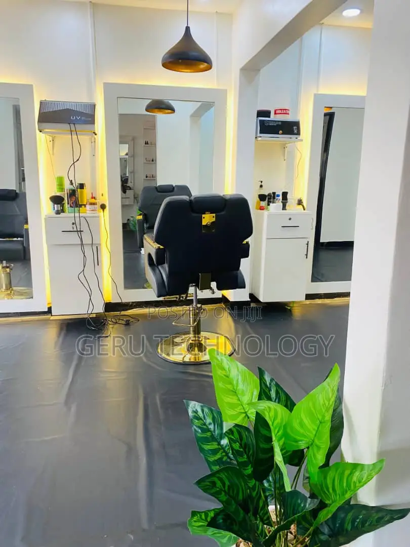 Salon for Sell ( Covering 4 Rooms)