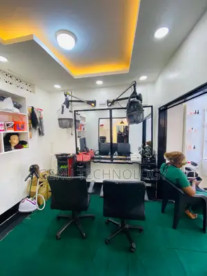 Salon for Sell ( Covering 4 Rooms)