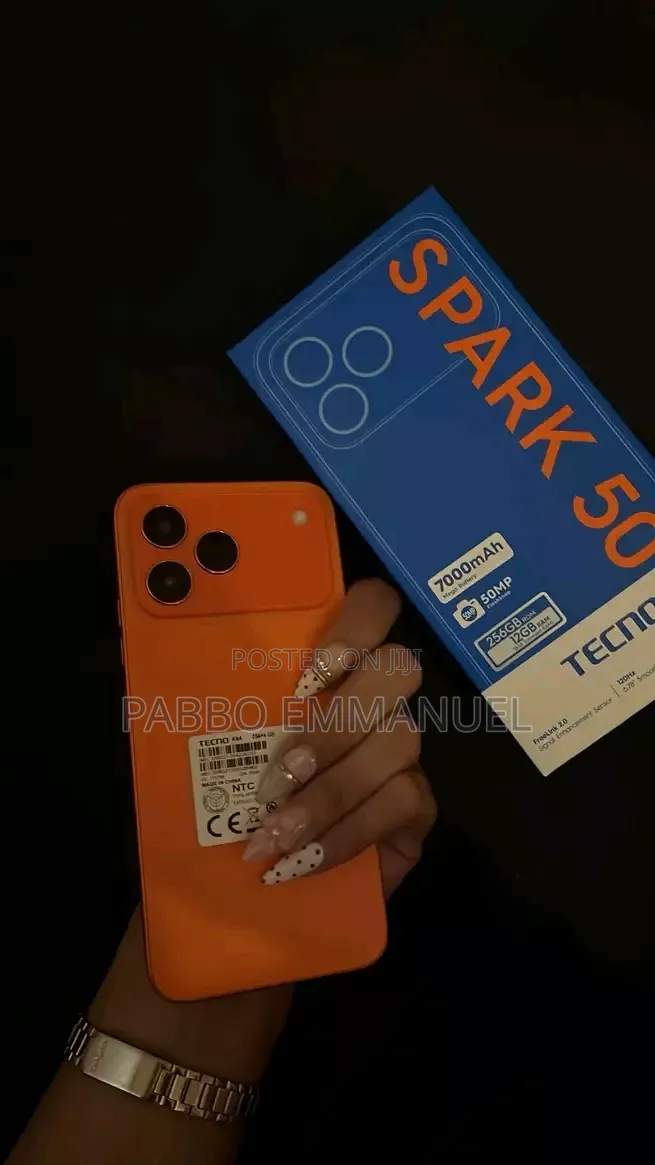 New Tecno Spark 50 128 GB Orange