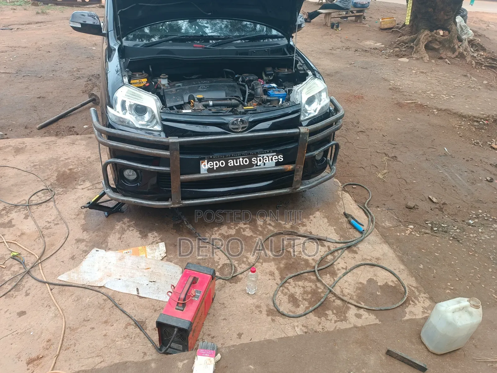 Sienta Customized Metallic Guards