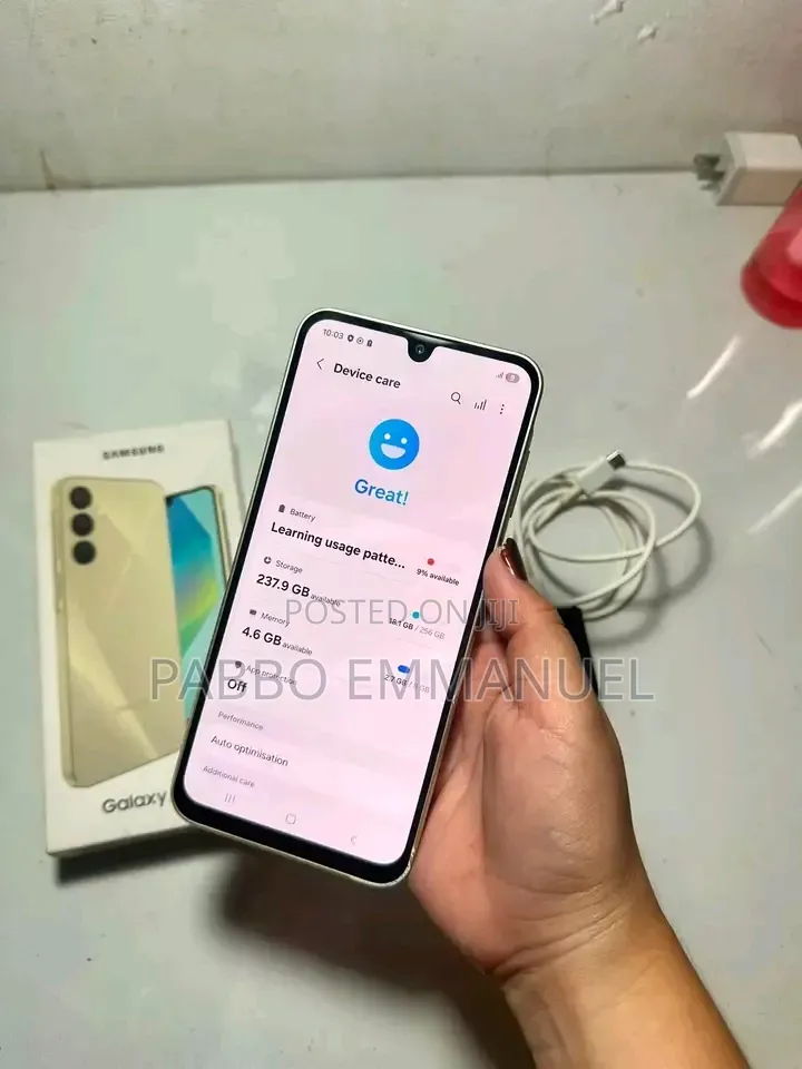 New Samsung Galaxy A16 5G 256 GB Gold