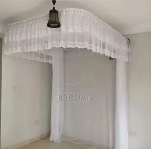 Luxurious Wall Mounted Mosquito Nets