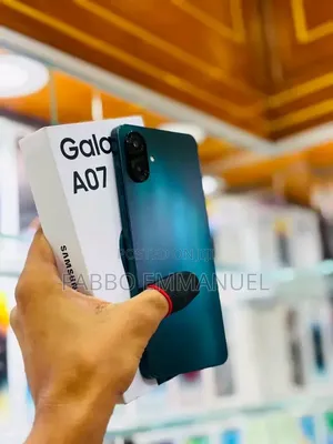 New Samsung Galaxy A07 5G 128 GB Green