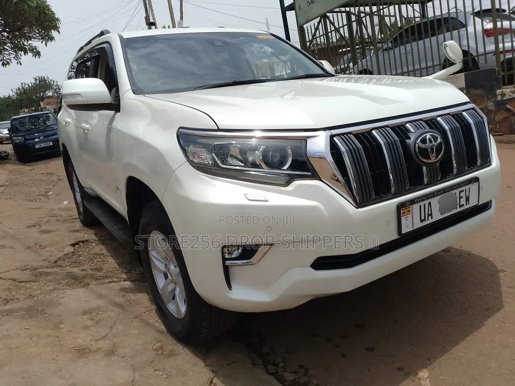 Toyota Land Cruiser Prado 2.8 2018 White