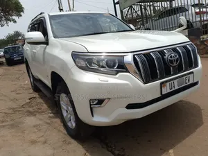 Toyota Land Cruiser Prado 2.8 2018 White