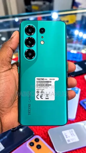 New Tecno Camon 50 Pro 256 GB Green