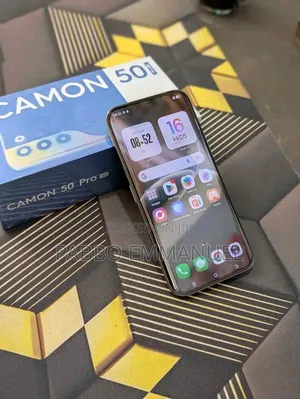 New Tecno Camon 50 Pro 256 GB Silver