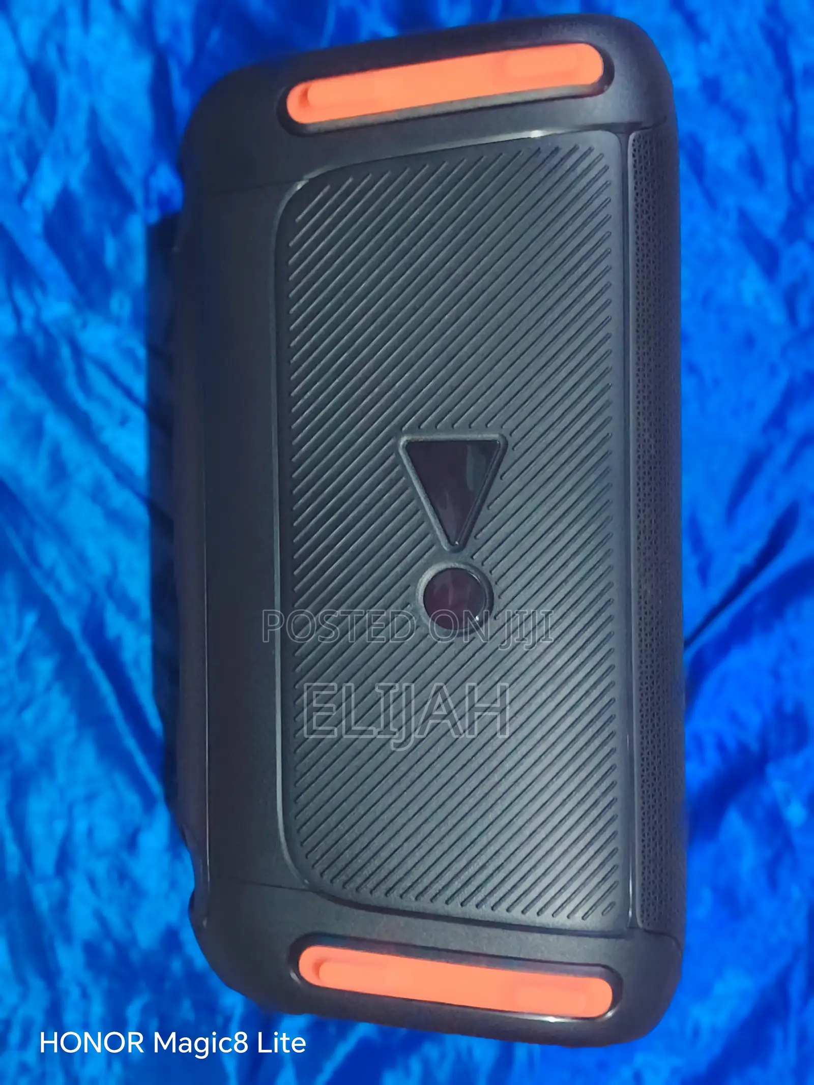 Party Box JBL 110