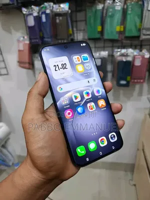 New Tecno Camon 50 Pro 256 GB Gold