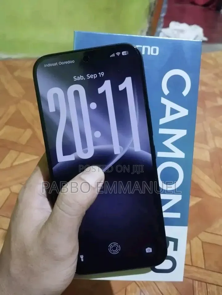 New Tecno Camon 50 Pro 256 GB Gold