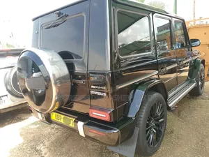 Mercedes-Benz G-Class G63 AMG Brabus G700 2022 Black