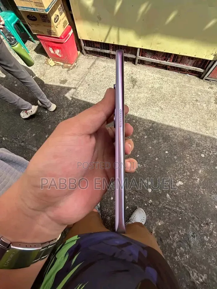 New Tecno Camon 50 Ultra 256 GB Pink