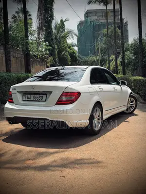 Mercedes-Benz C180 2012 White