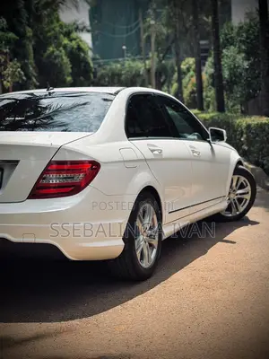 Mercedes-Benz C180 2012 White