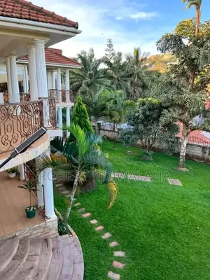 2bdrm Apartment in Makindye for rent