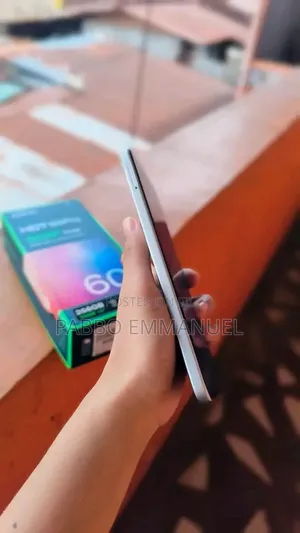 New Infinix Hot 60 Pro 256 GB Silver
