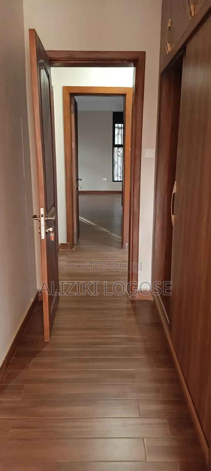 5bdrm Duplex in Muyenga, Central Division for rent