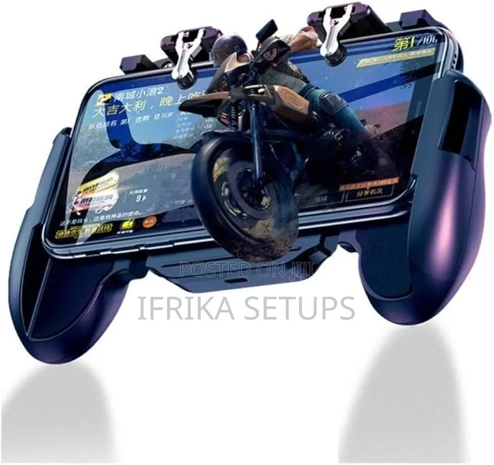 Mobile Gaming Controller With Built-in Triggers and a Cooling Fan