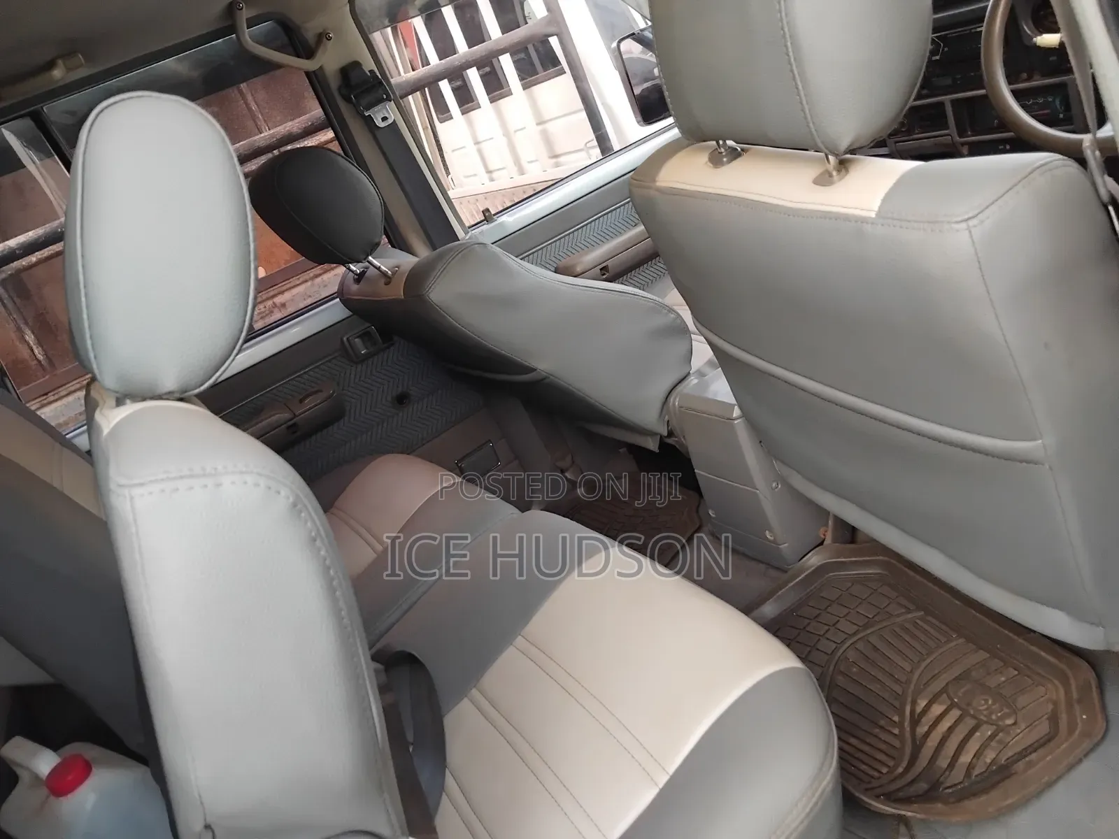 Toyota Land Cruiser Prado 1998 Gray