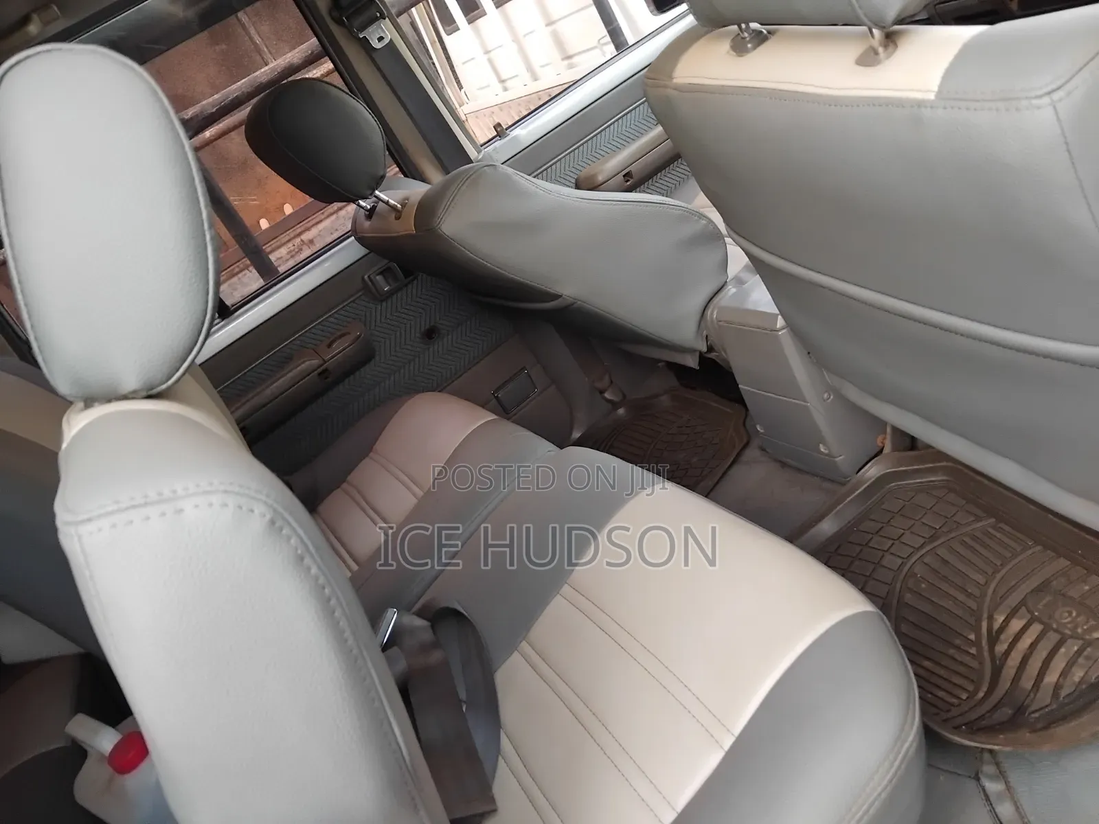 Toyota Land Cruiser Prado 1998 Gray