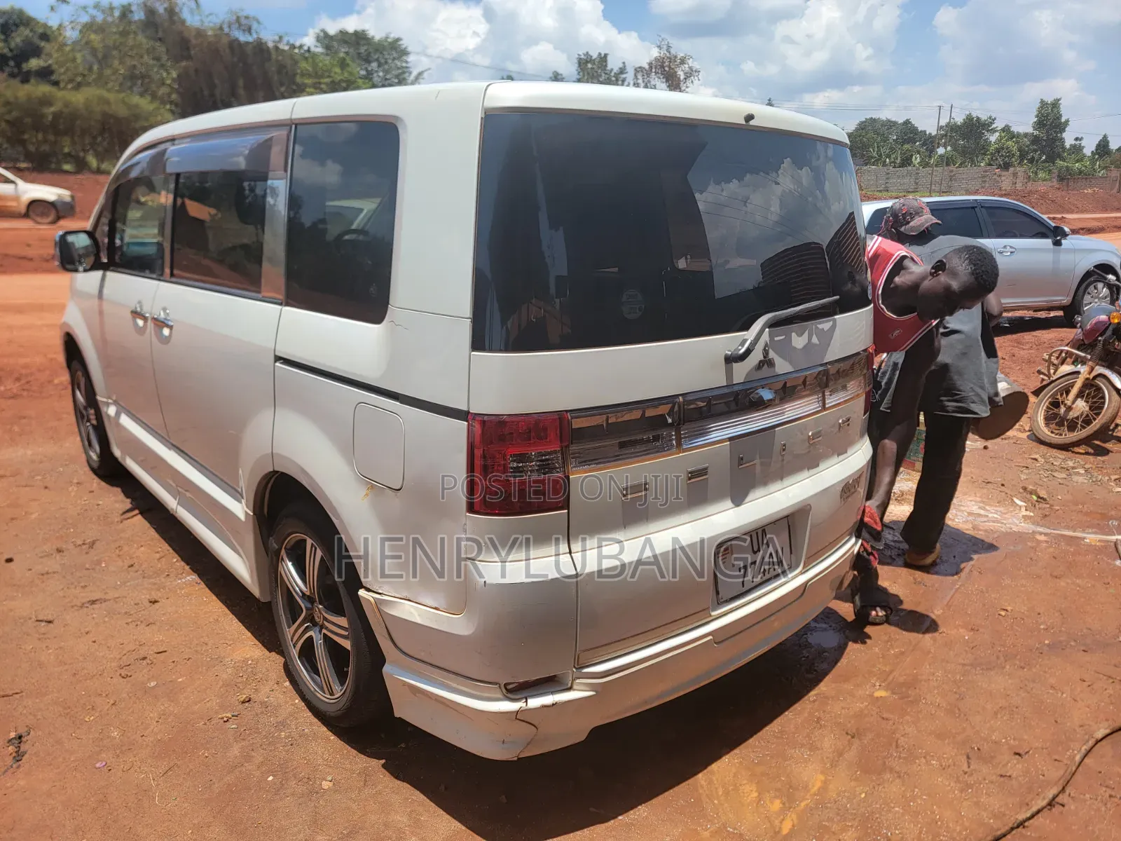 Mitsubishi Delica D:5 2011 Pearl