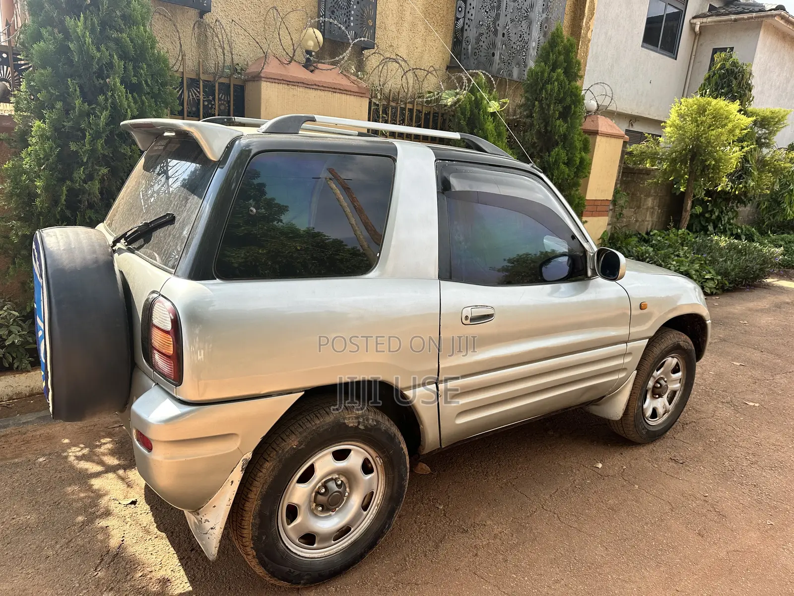 Toyota RAV4 2001 Silver