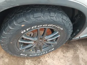 Nissan X-Trail 2010 Gray