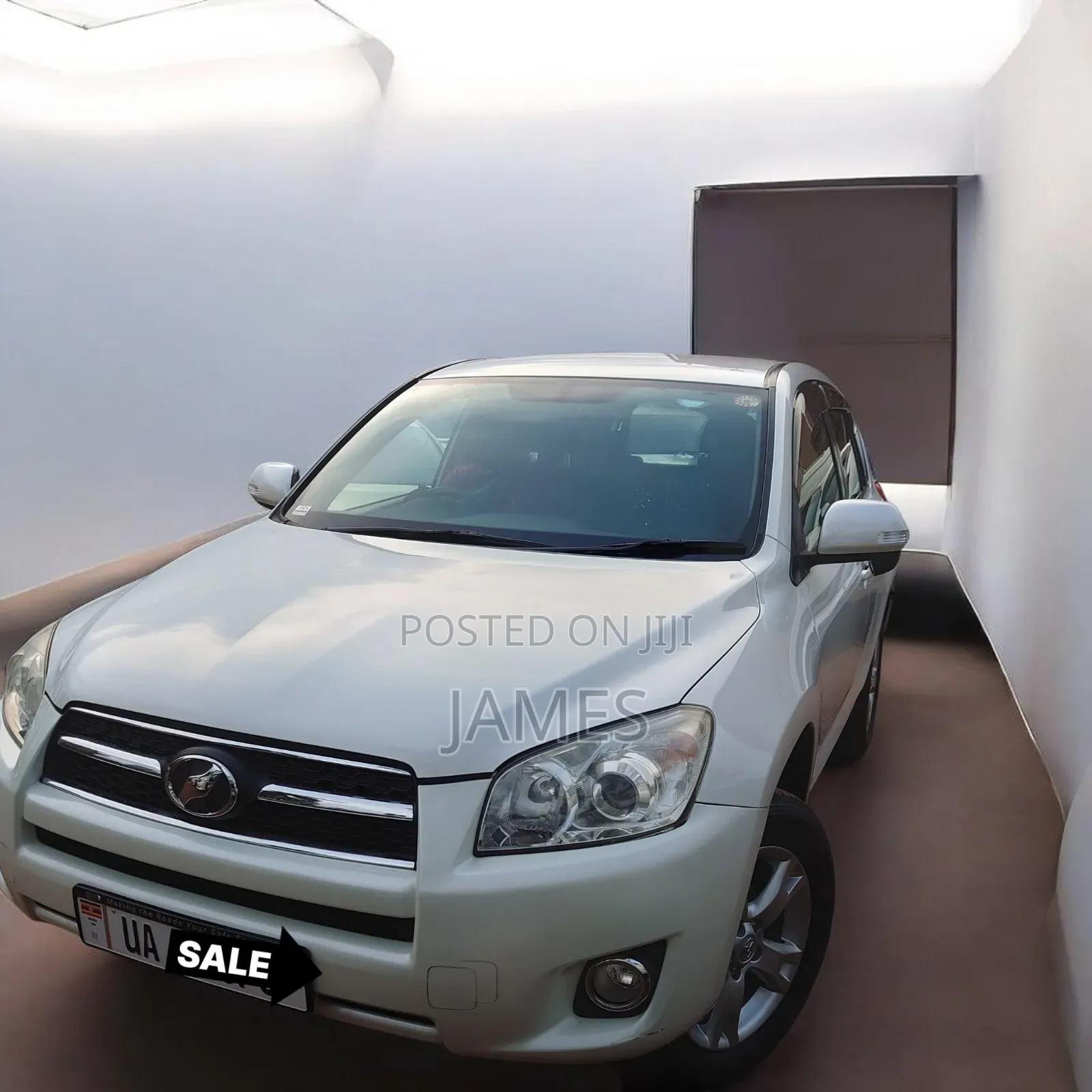 Toyota RAV4 2.5 4x4 2011 Pearl
