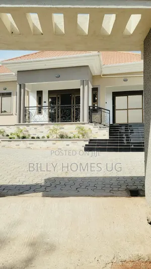 3bdrm Bungalow in Ssisa for sale