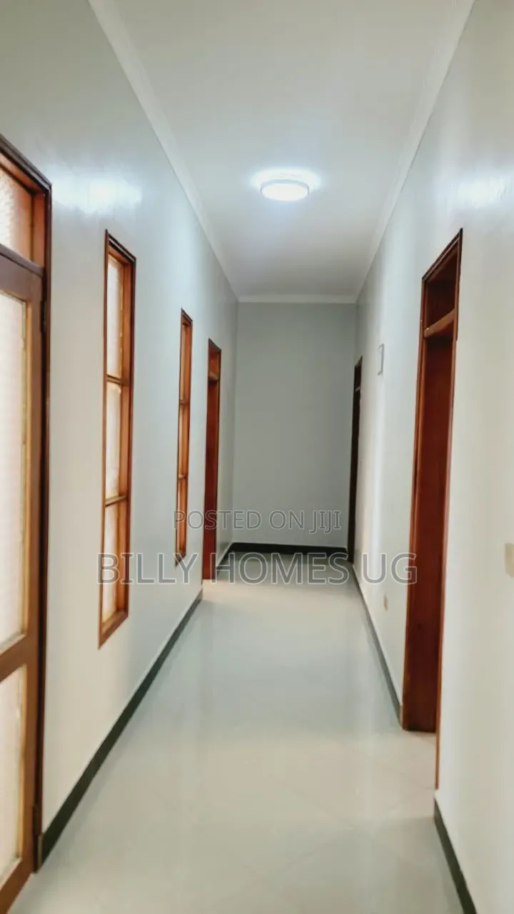 3bdrm Bungalow in Ssisa for sale