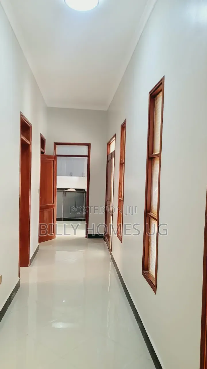 3bdrm Bungalow in Ssisa for sale