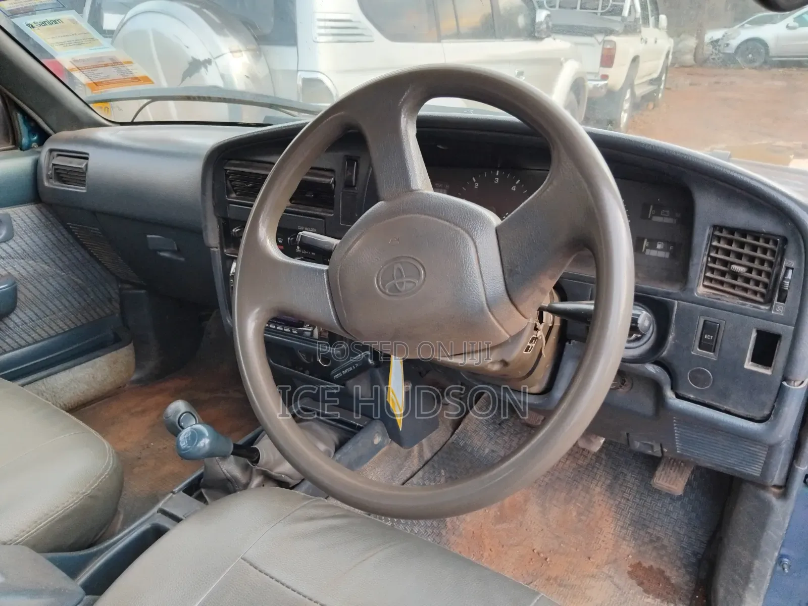 Toyota Hilux 1998