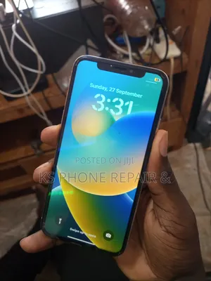 Apple iPhone X 256 GB White